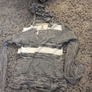 Roxy sweater